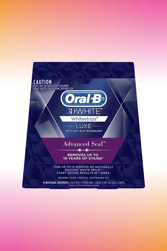 Oral B 3D White Luxe Advanced Seal 14 Teeth Whitening Treatments.