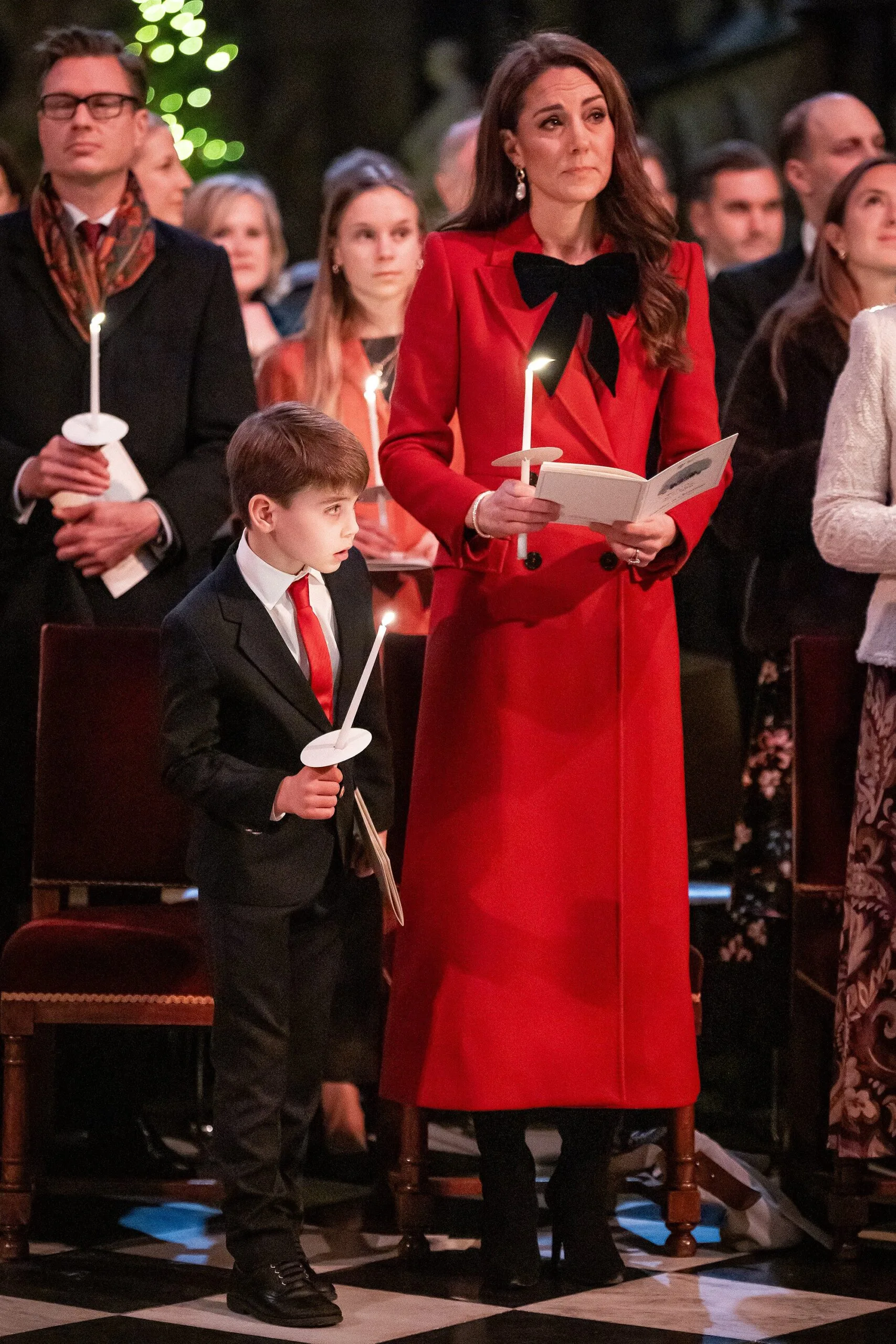 Prince Louis and Kate at Christmas Carol Concert Together