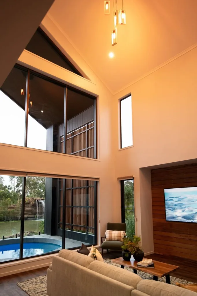 crocodile lodge cabin