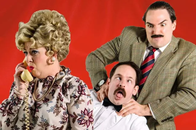 faulty towers dining experience