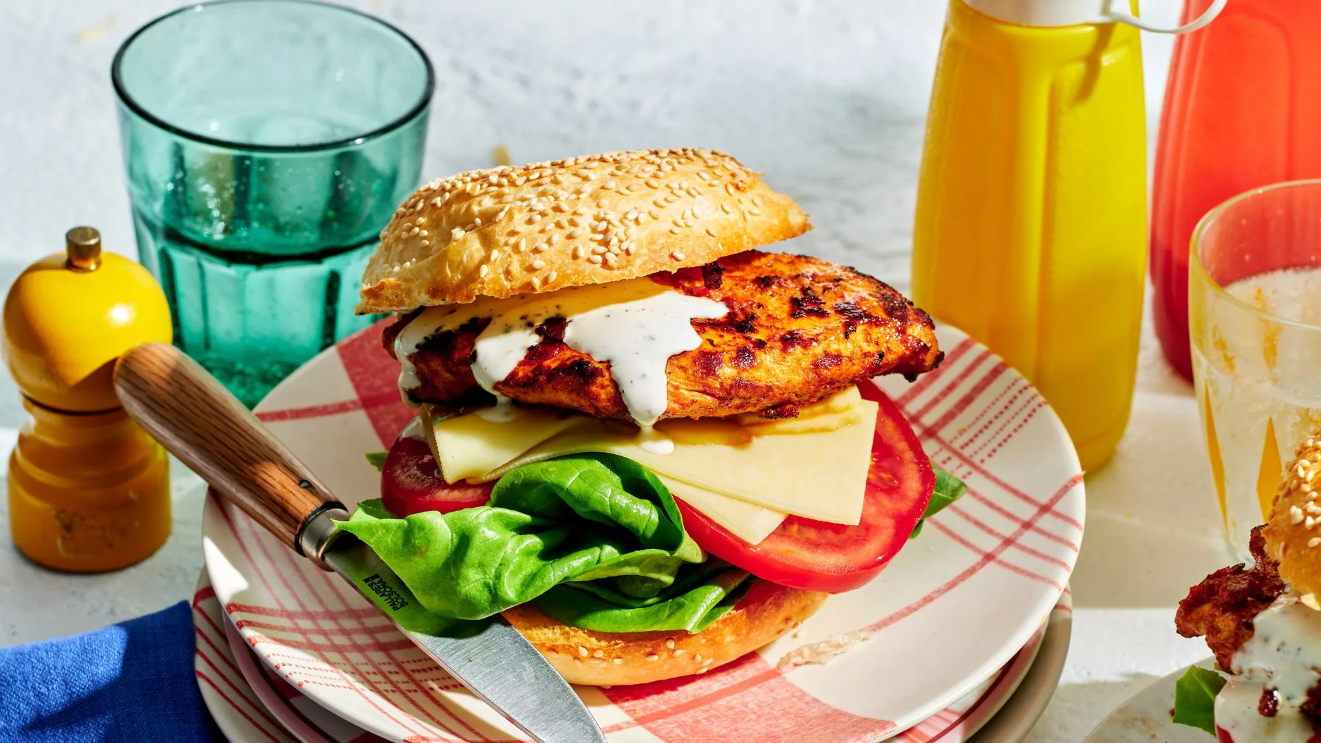 Portuguese chicken burgers