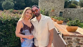 Andy Allen wife Alex