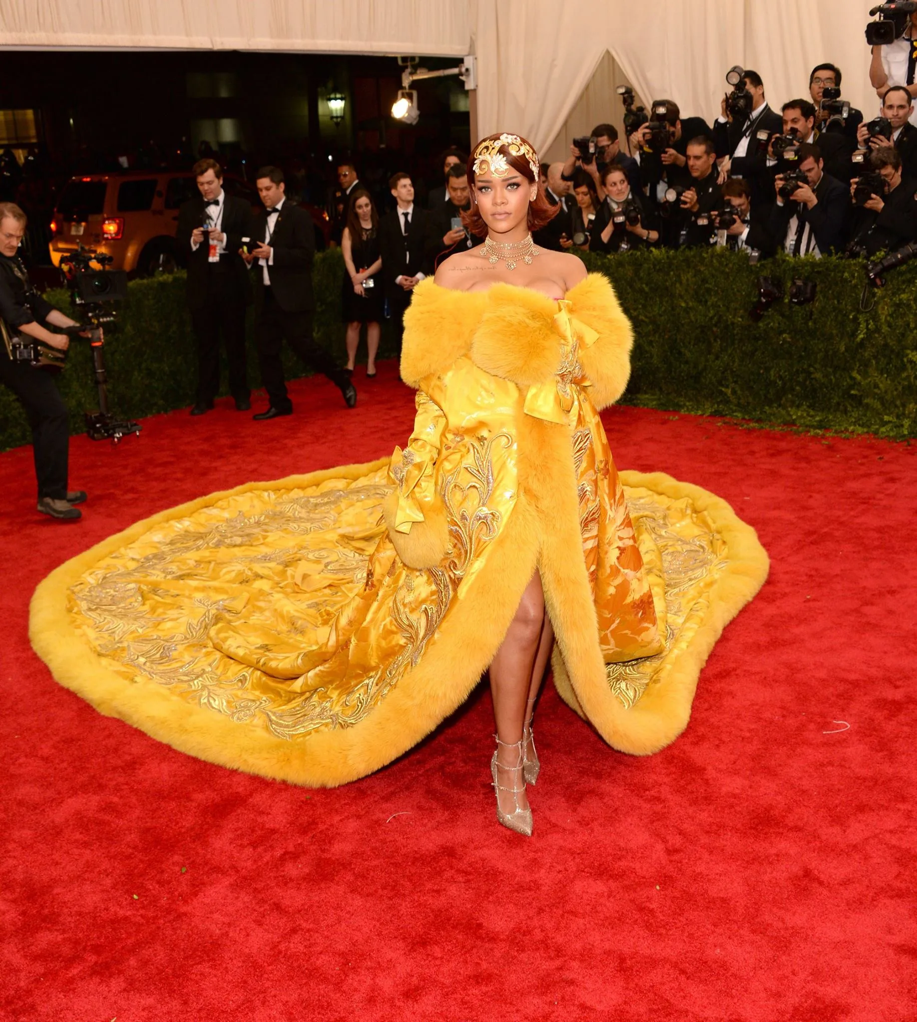 Rihanna Met Gala