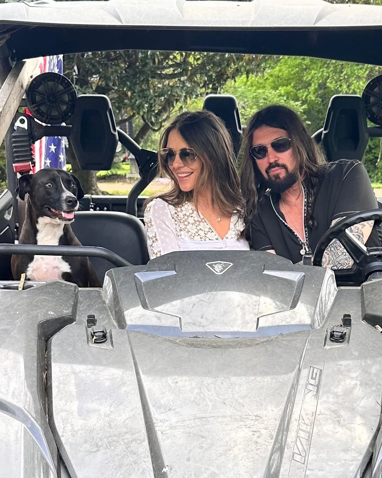 Billy Ray Cyrus Elizabeth Hurley