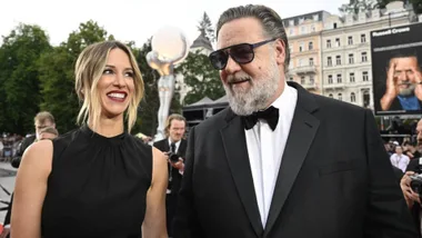 britney theriot russell crowe