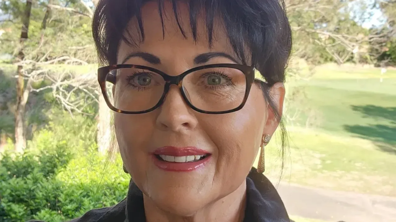 Darleen Barton