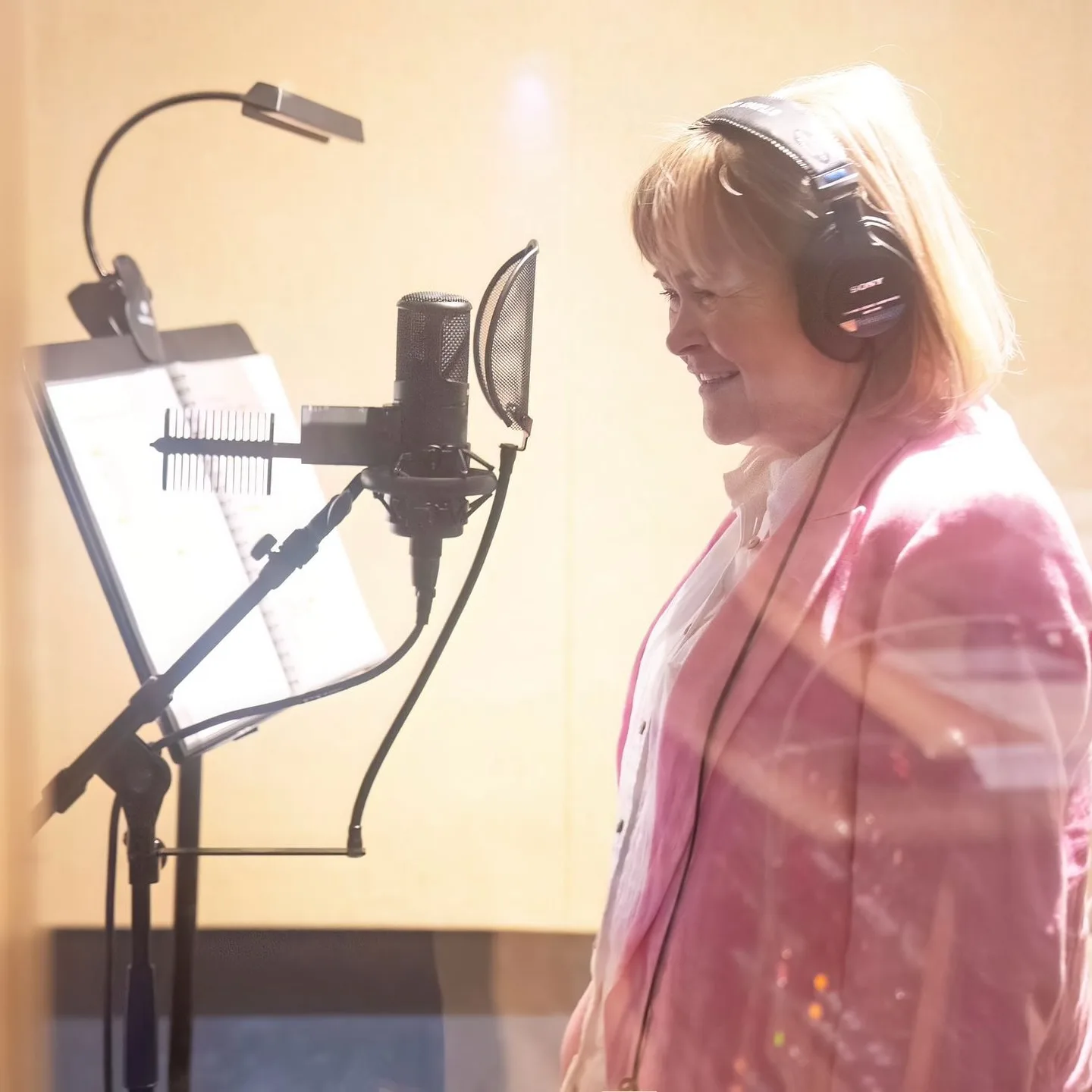 Susan Boyle back in music studio