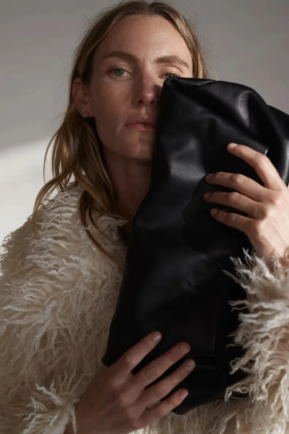 the horse black clutch bag 