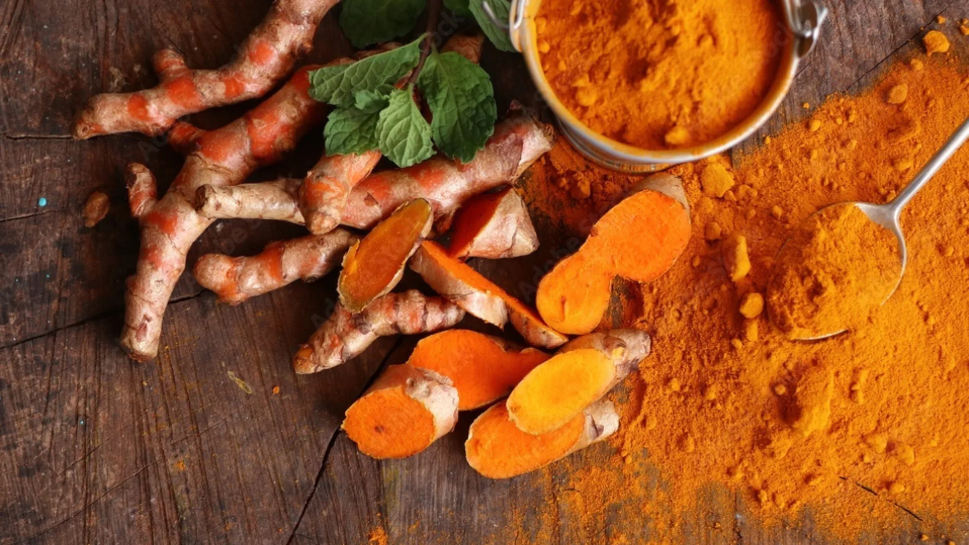 Turmeric root and powder