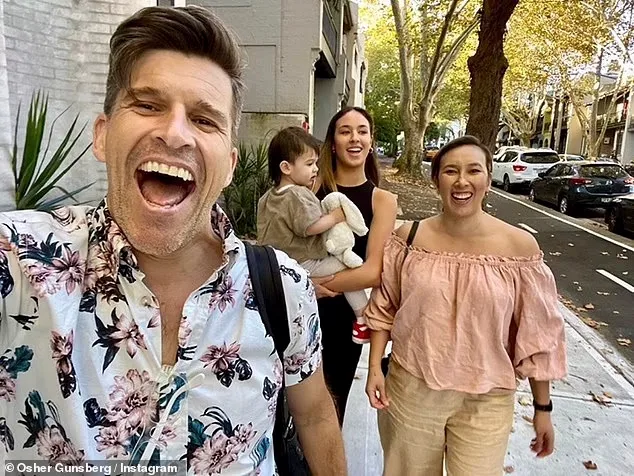 Osher Gunsberg with his wife and two children.