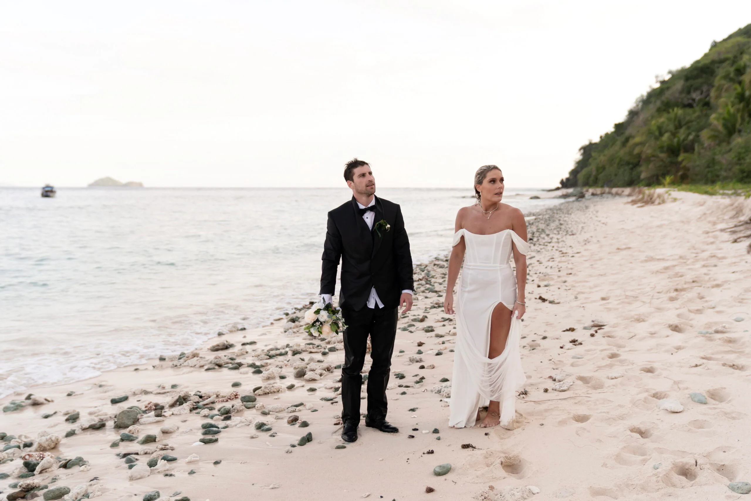 emily tom stranded on honeymoon island