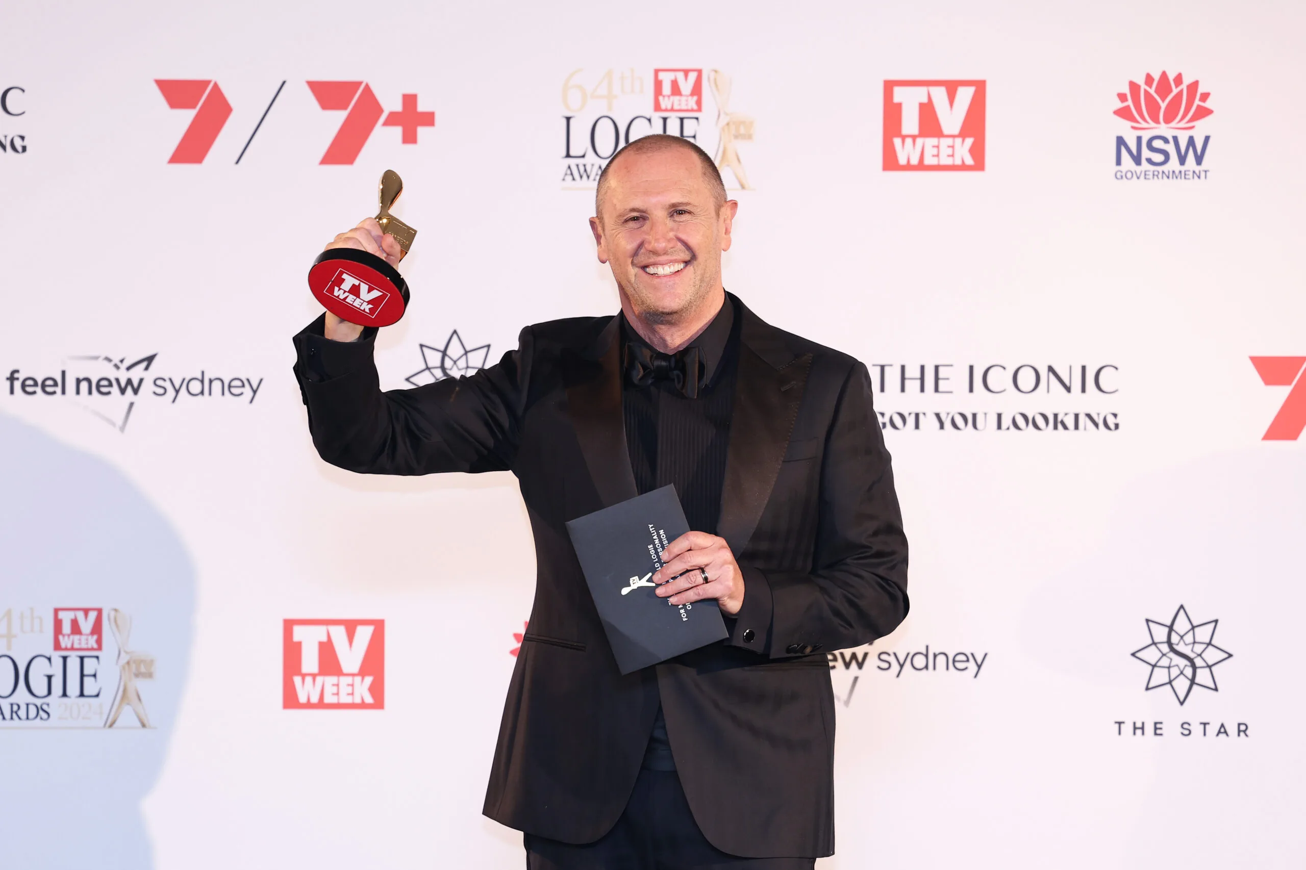 larry edmur logies