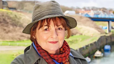 vera brenda blethyn
