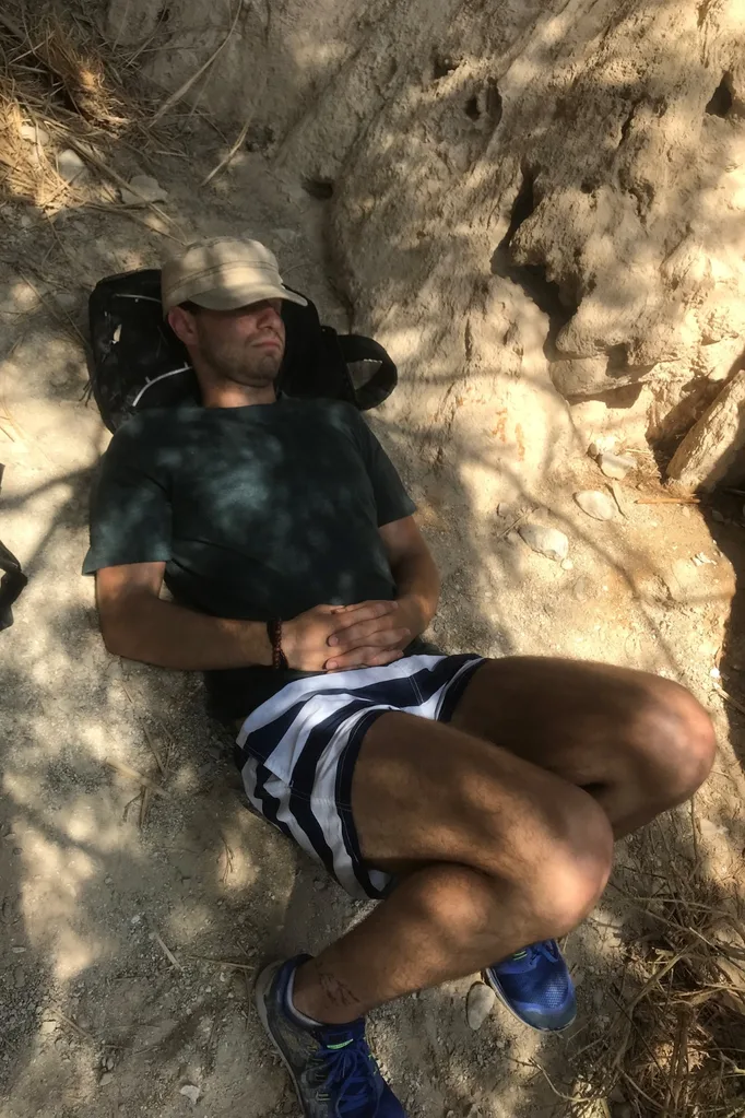 Travel Guides Kev Dorian Teng