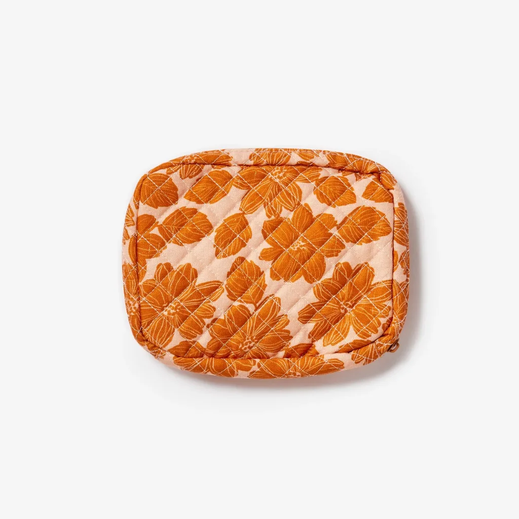 Bonnie and Neil toiletry bag