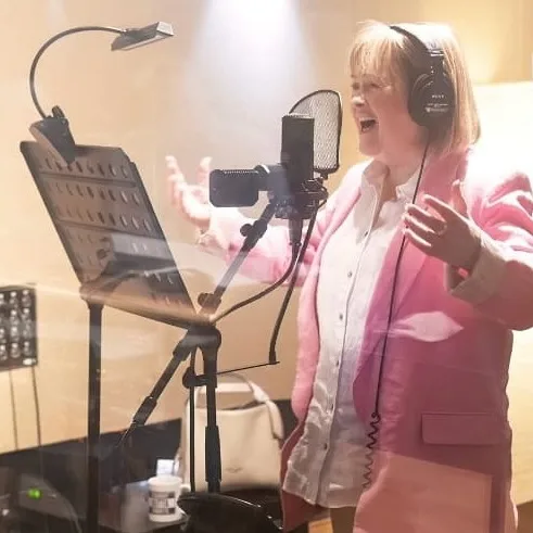 Susan Boyle in recording studio
