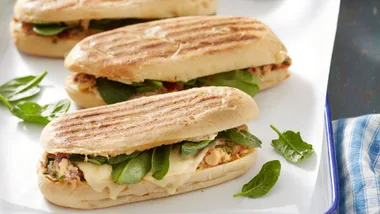 chilli tuna panini