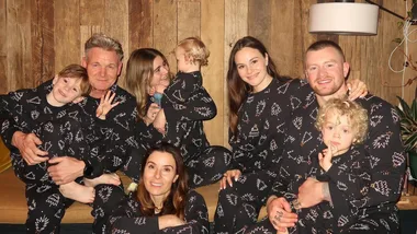 Gordon Ramsay with wife and children