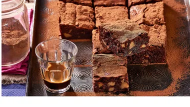 Choc pecan brownies