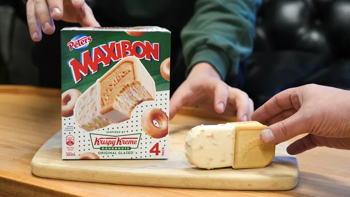Maxibon X Krispy Kreme