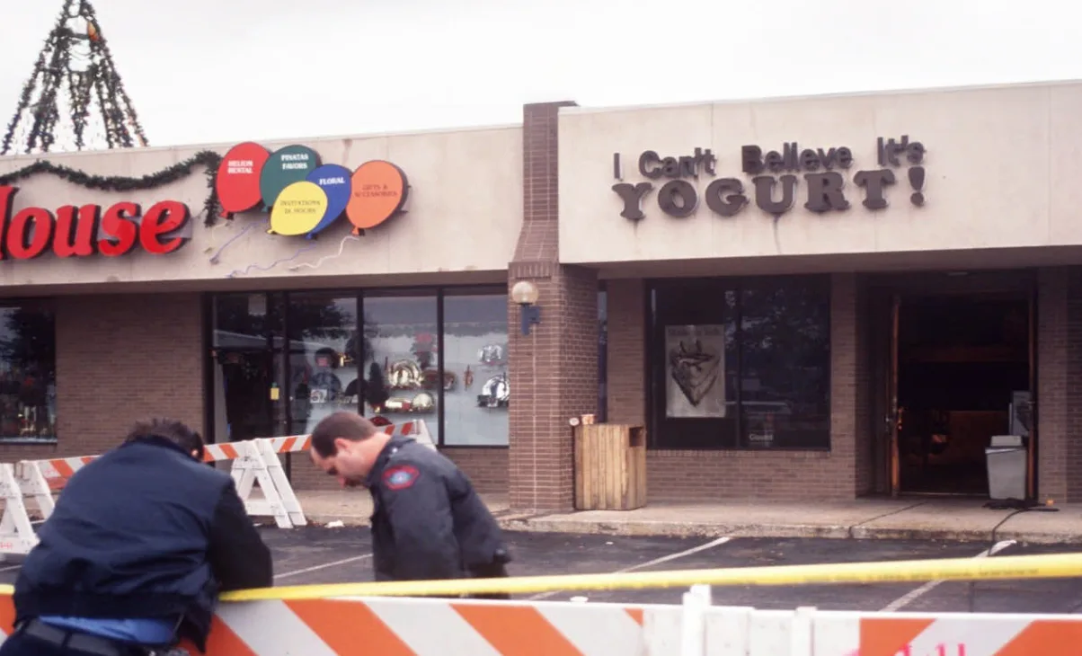 yogurt shop murders