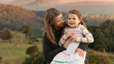 Bindi Irwin with daughter Grace