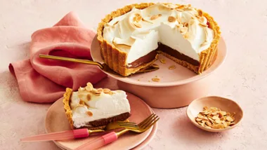 Choc Almond Meringue Pie