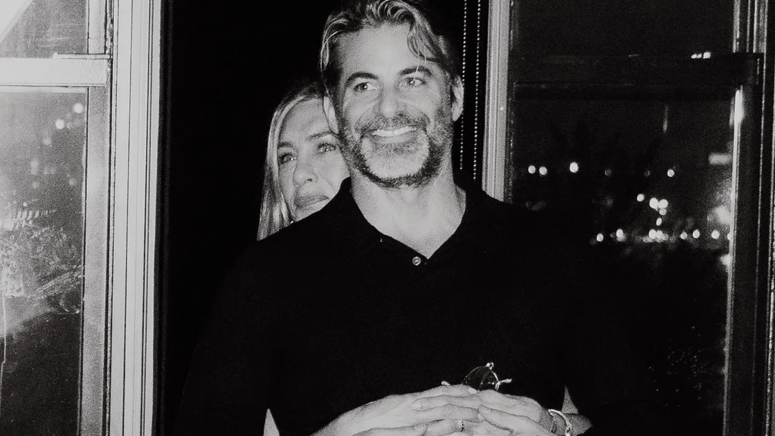 Jennifer Aniston breaks the internet and FINALLY hard launches new romance on Instagram