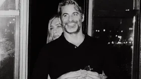 Jennifer Aniston gushes over “very special” new boyfriend Jim Curtis