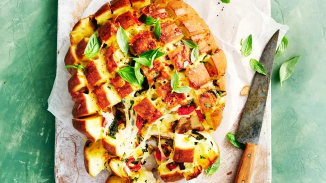 Cheesy Bruschetta Pull-Apart Cob