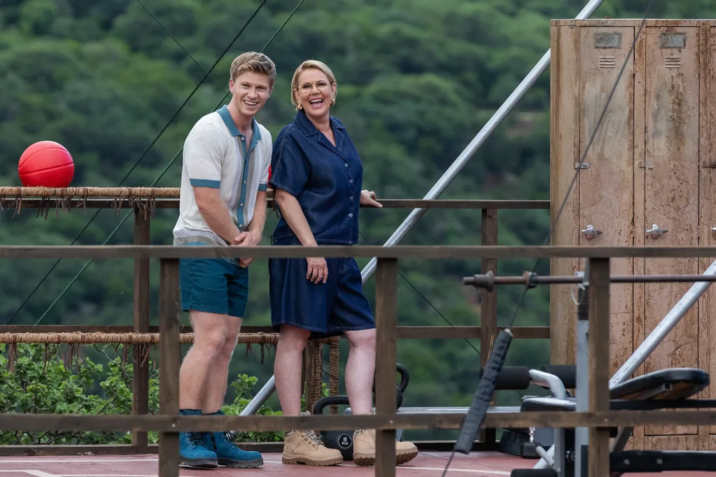 Robert Irwin Julia Morris I'm A Celebrity Get Me Out of Here!