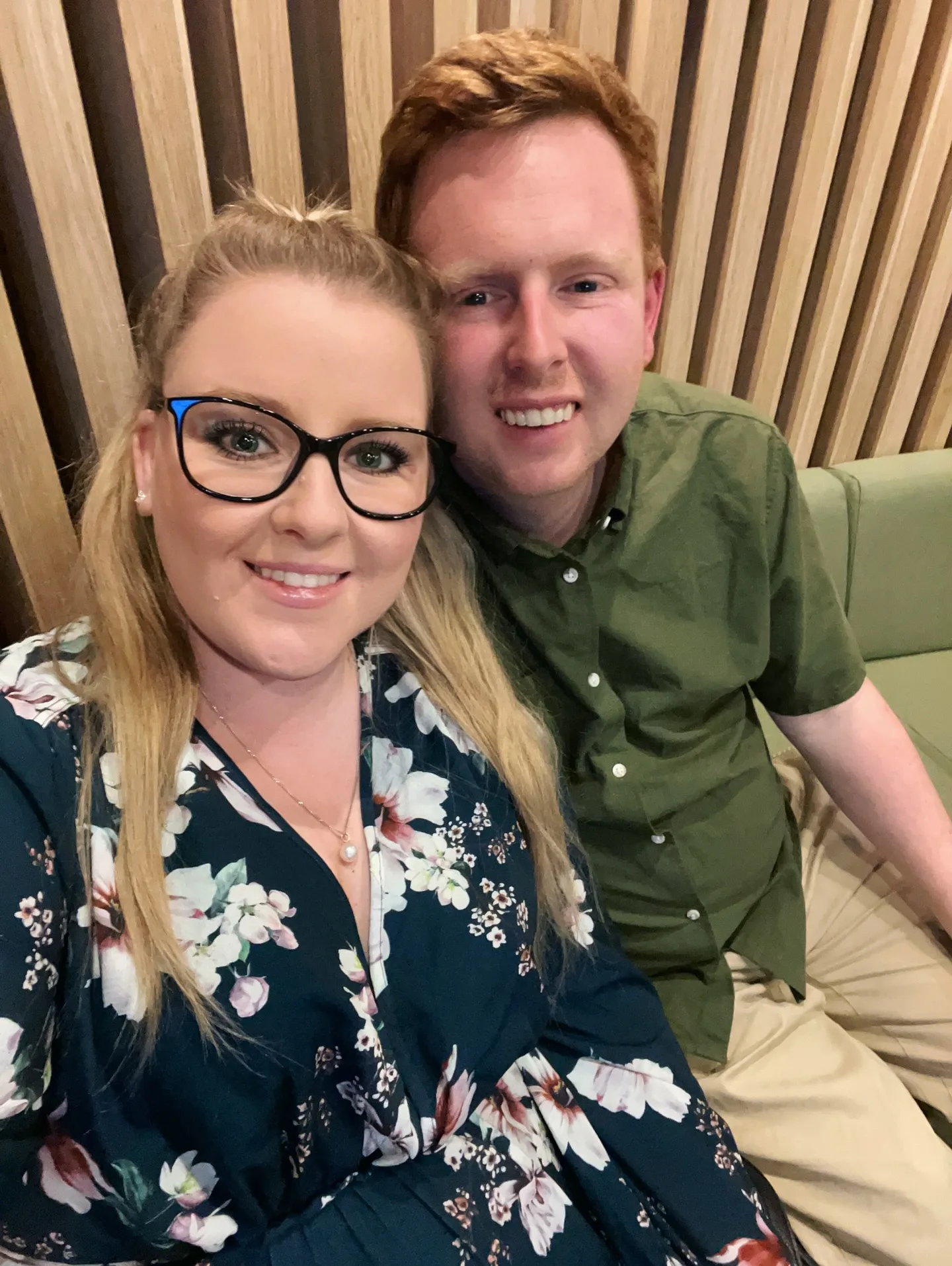 Travel Guides Jono Fren Dani