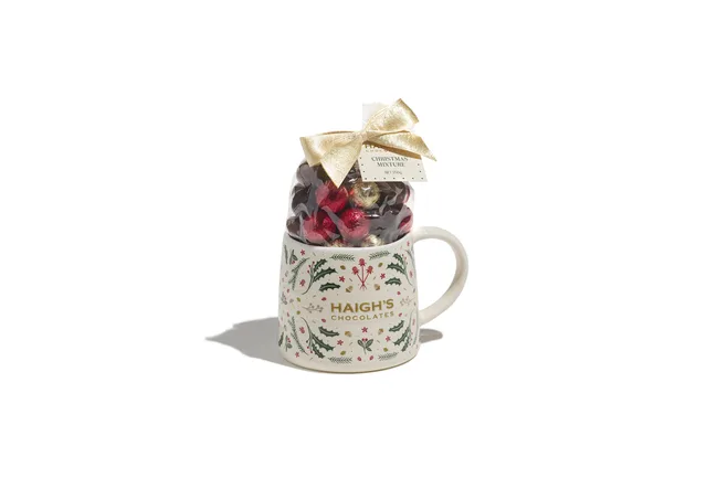 Porcelain Christmas mug with Christmas mixture