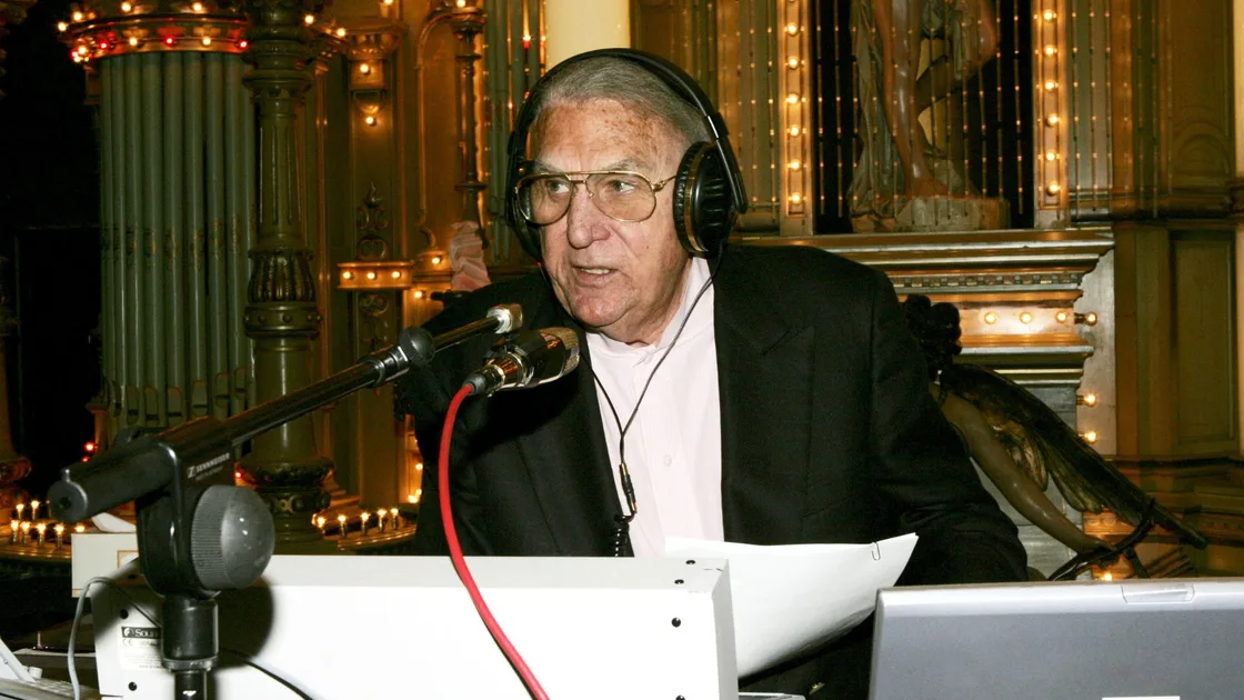 Australian talkback radio legend John Laws has died aged 90
