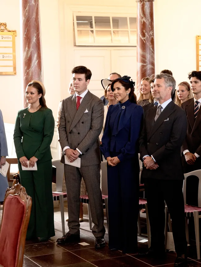 Danish family for Prince Vincent and Princess Josephine confirmation