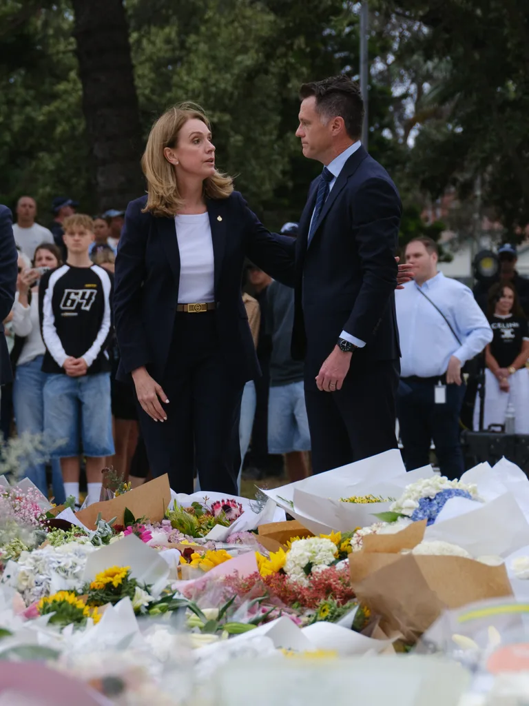 Chris Minns Bondi Beach shooting