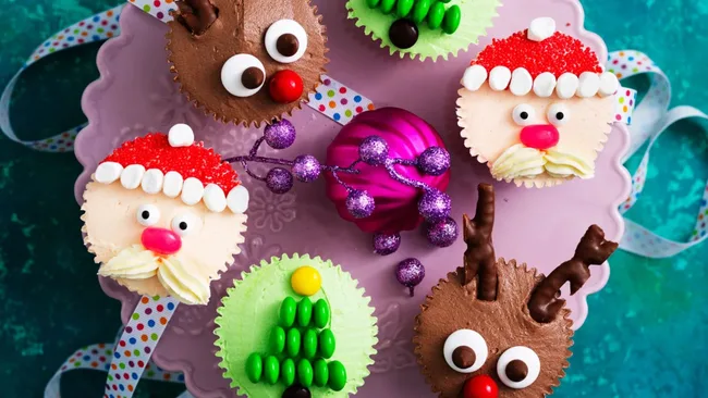Kids Christmas cupcakes