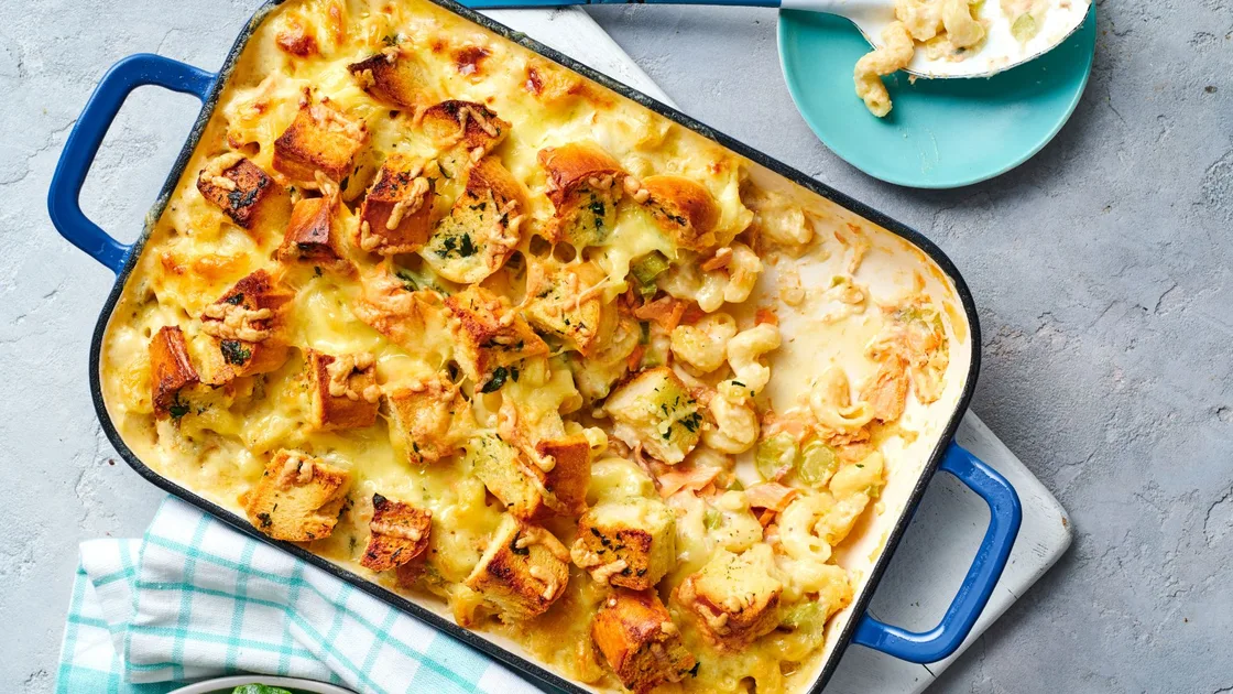 Cook our Mac 'N' Cheese Salmon Bake in just 20 minutes | New Idea