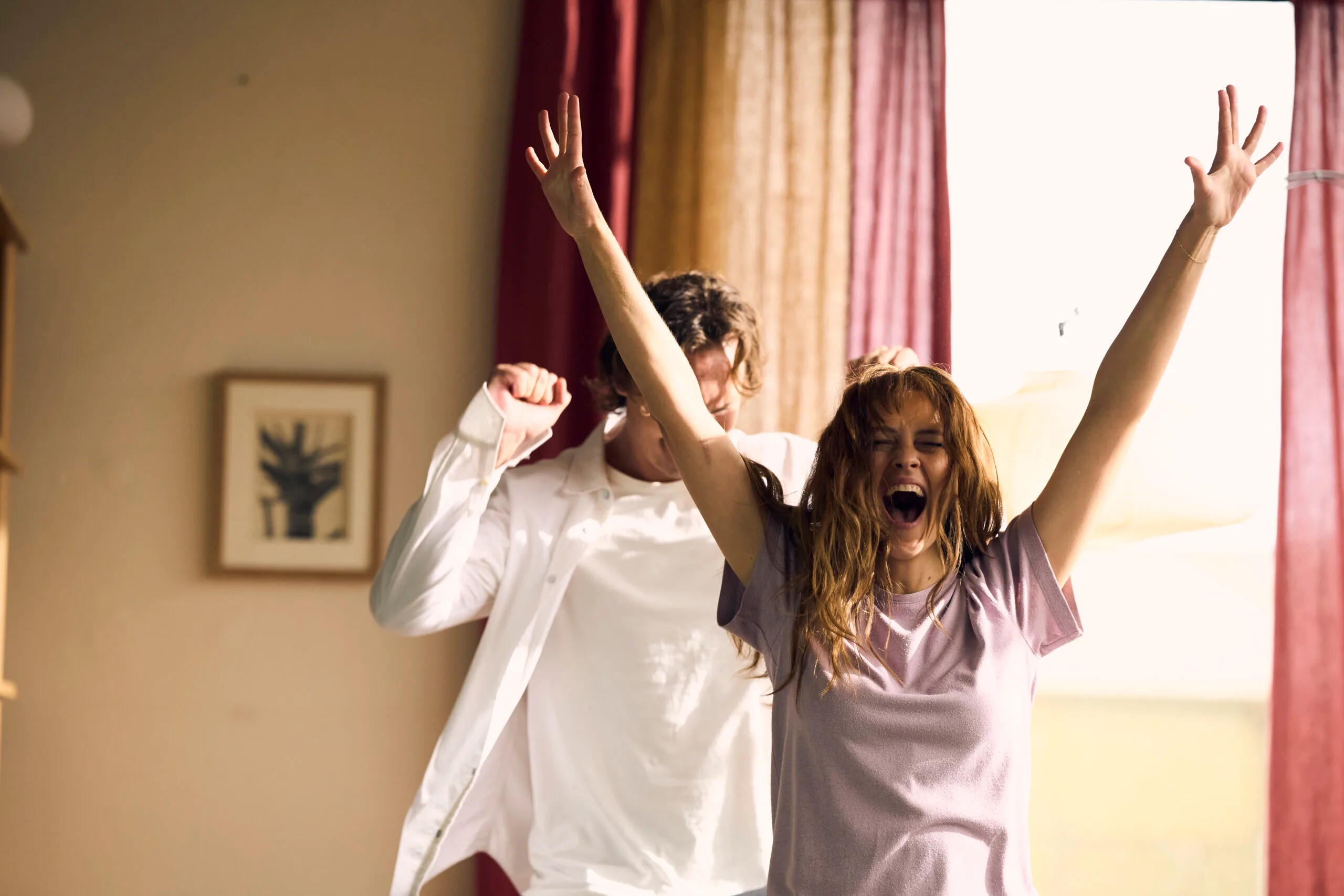 Teresa Palmer Joe Dempsie