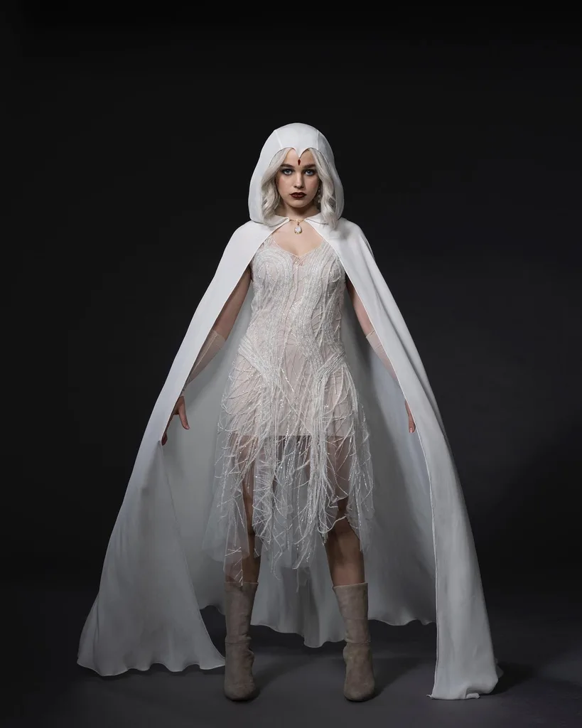 Teagan Croft as Raven in DC Titans