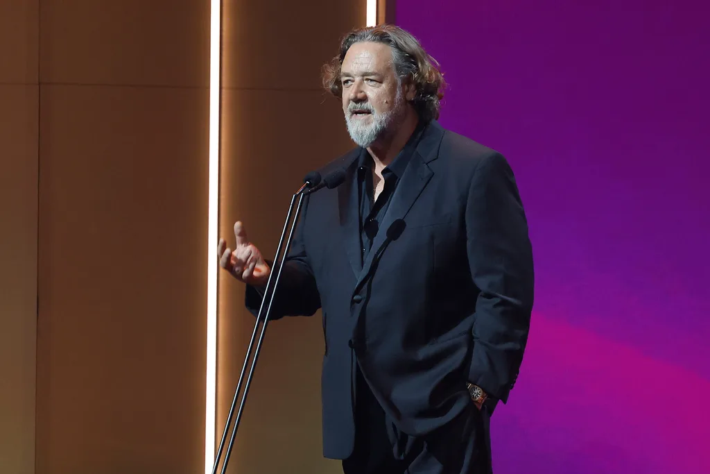 Russell crowe AACTA Awards