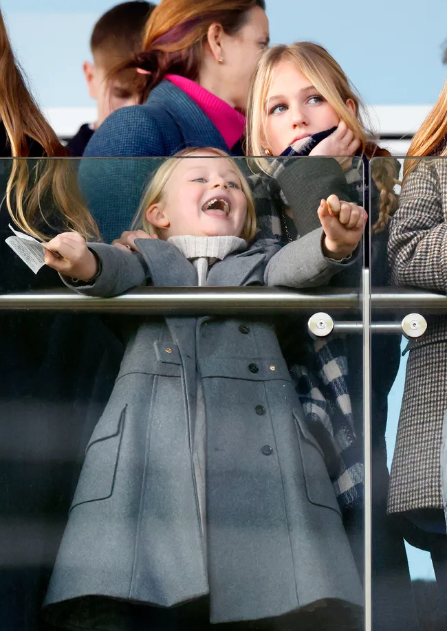 Lena tindall at the Cheltenham New Year's Day Race Meet