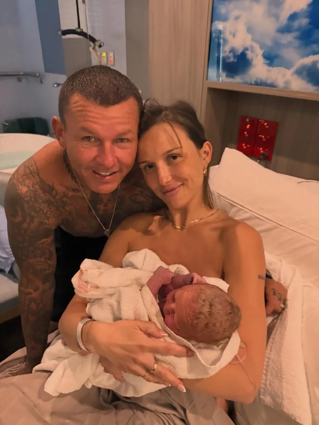 Susie Bradley MAFS and Todd Carney with baby