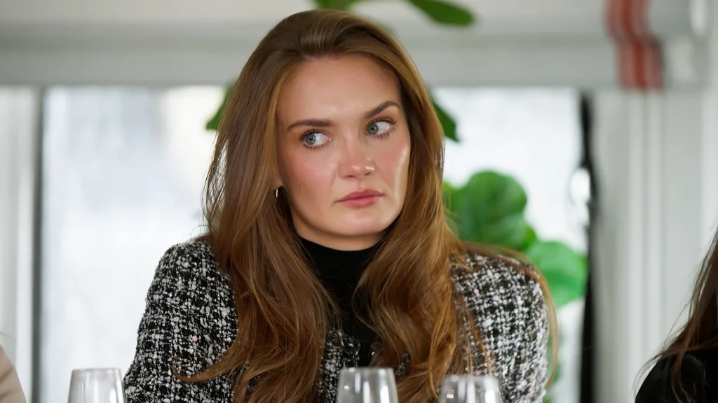 Married At First Sight Brook Crompton