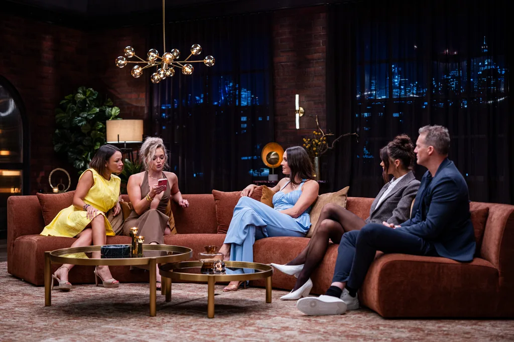 MAFS: After the Dinner Party episode one Stella and Alissa with Jules Lund, Brittany Hockley and Laura Byrne