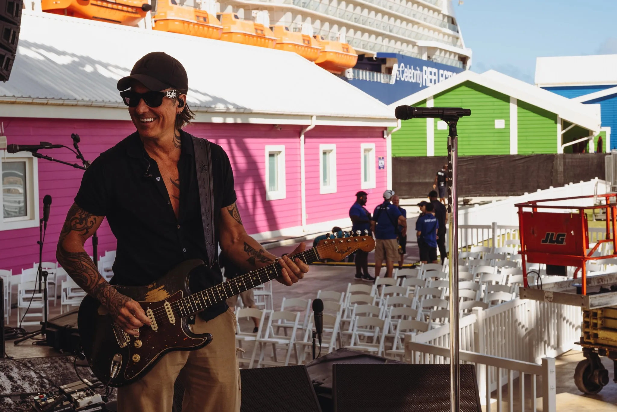 Keith Urban on cruise ship