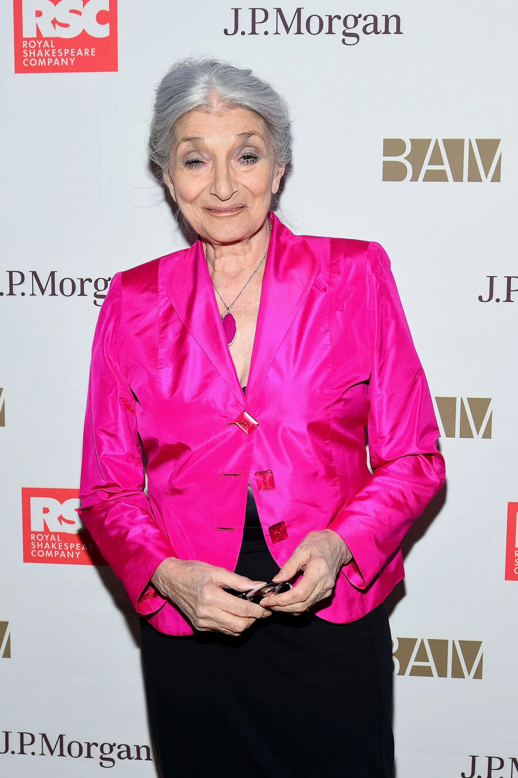 Jane Lapotaire