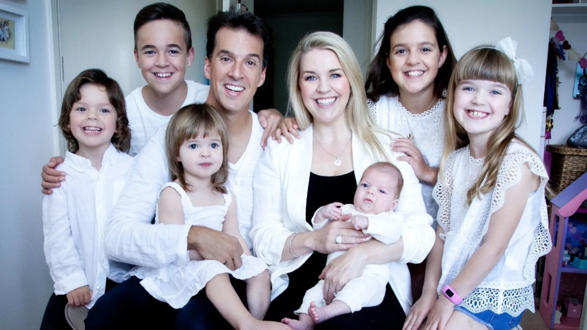Lauren Newton and Matt Welsh with family