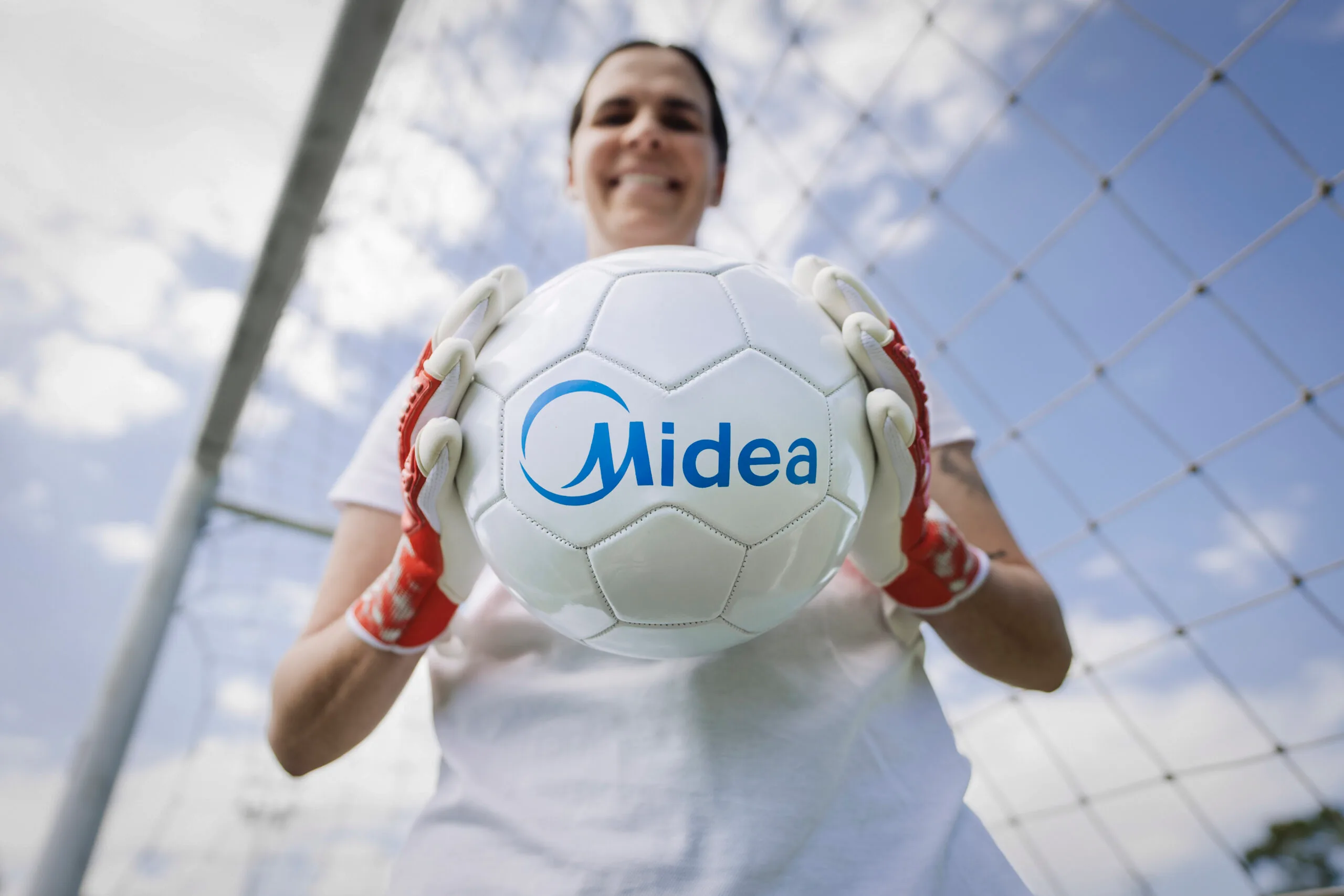 Midea Lydia Williams 