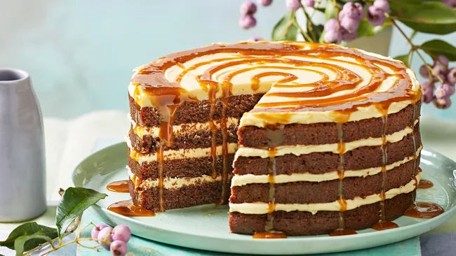 Chocolate and Caramel Drizzle Cake